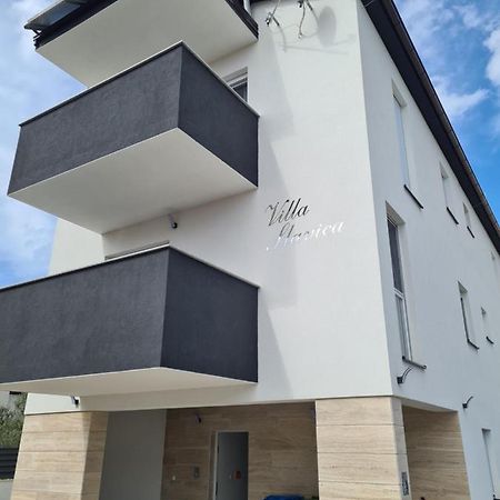 Vila Slavica فير المظهر الخارجي الصورة