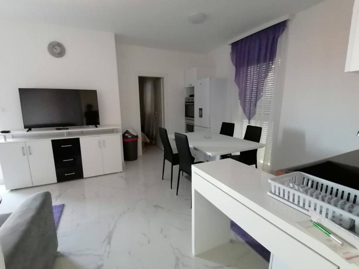 Vila Slavica فير المظهر الخارجي الصورة