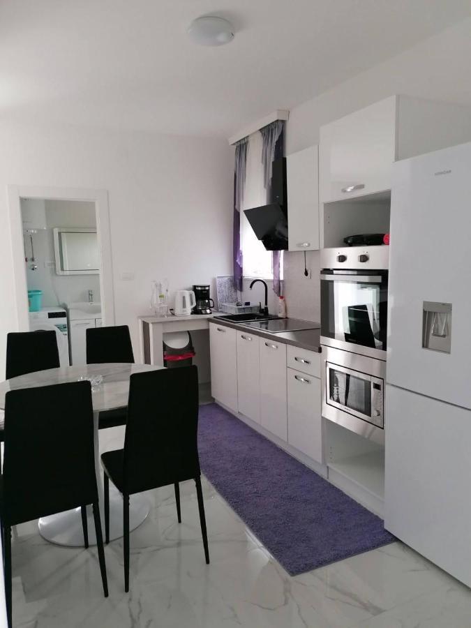 Vila Slavica فير المظهر الخارجي الصورة